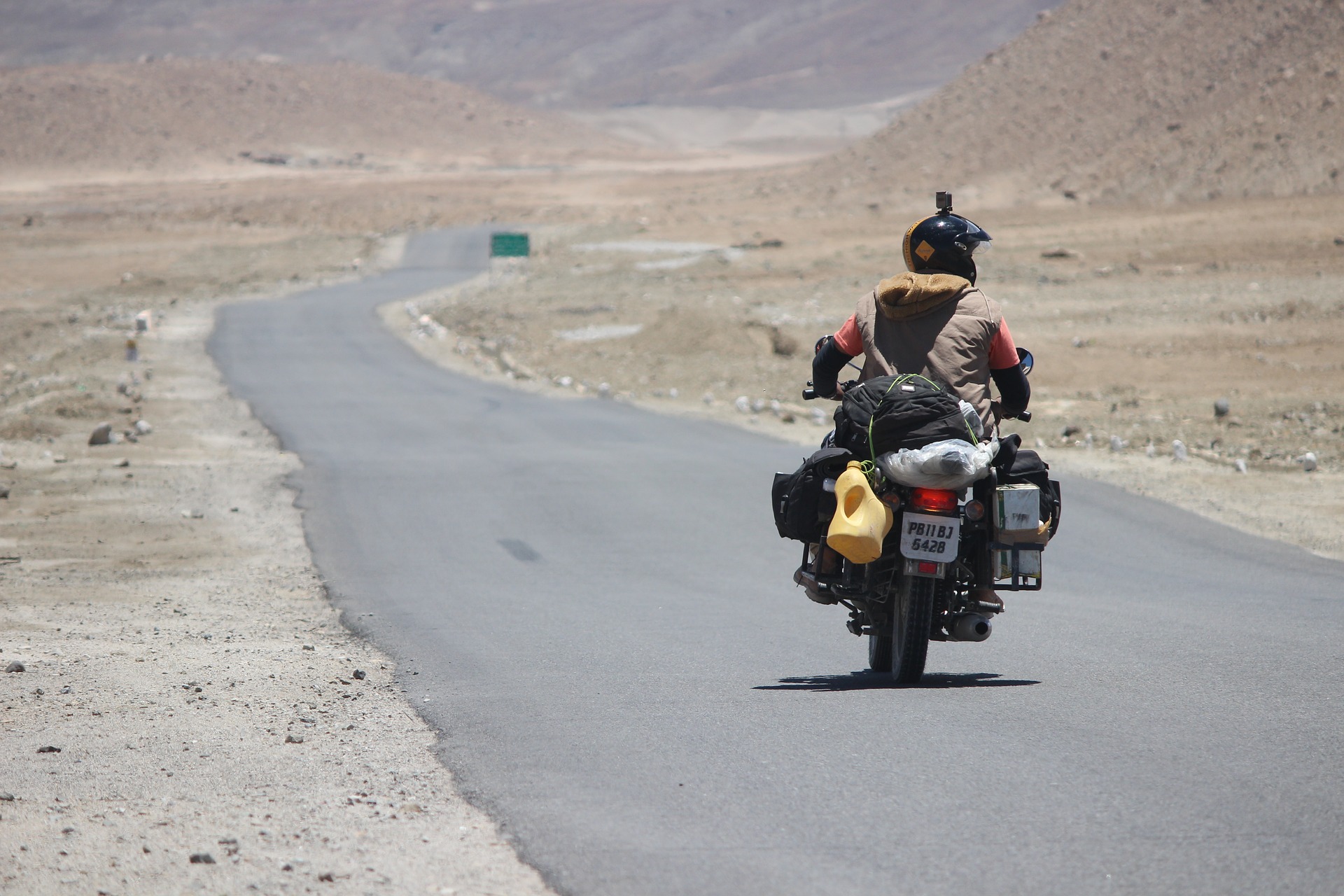 LADAKH FIXED DEPARTURE